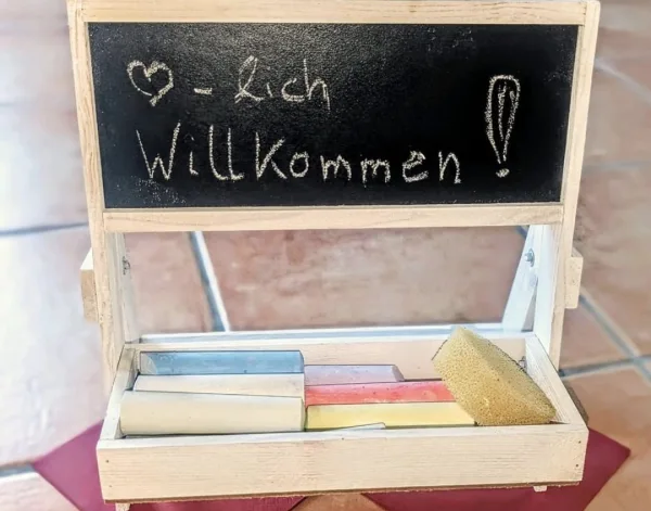 69eb97a4 ae8f 4942 a898 aabc44c914b1